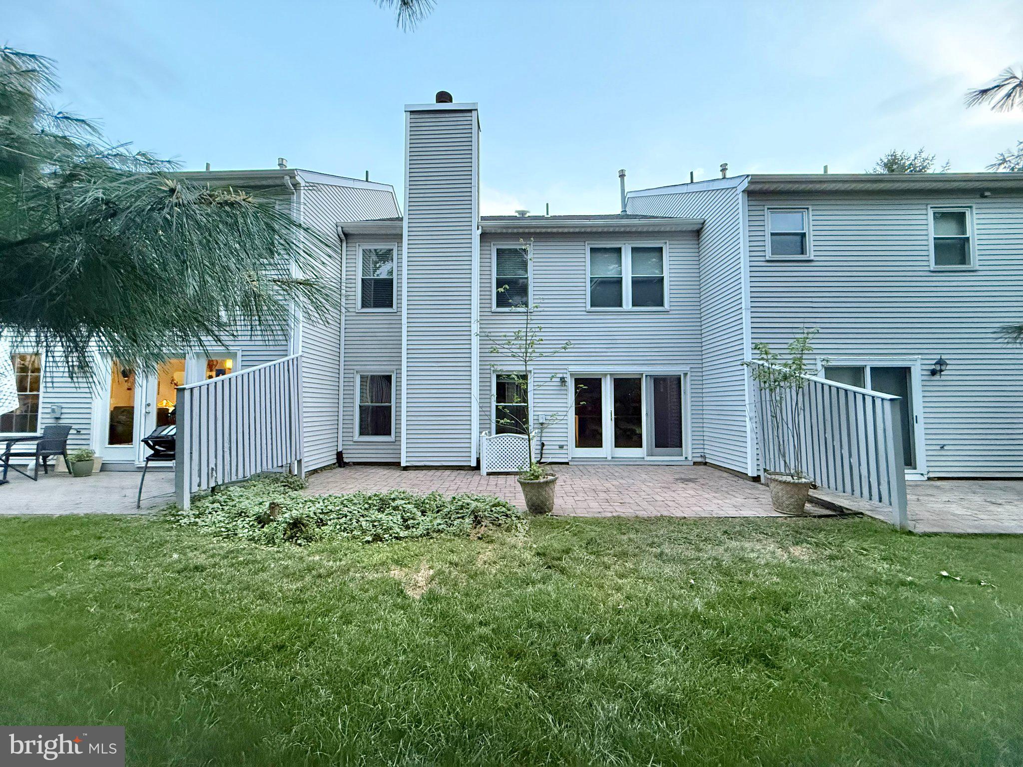 16 MARTIN COURT