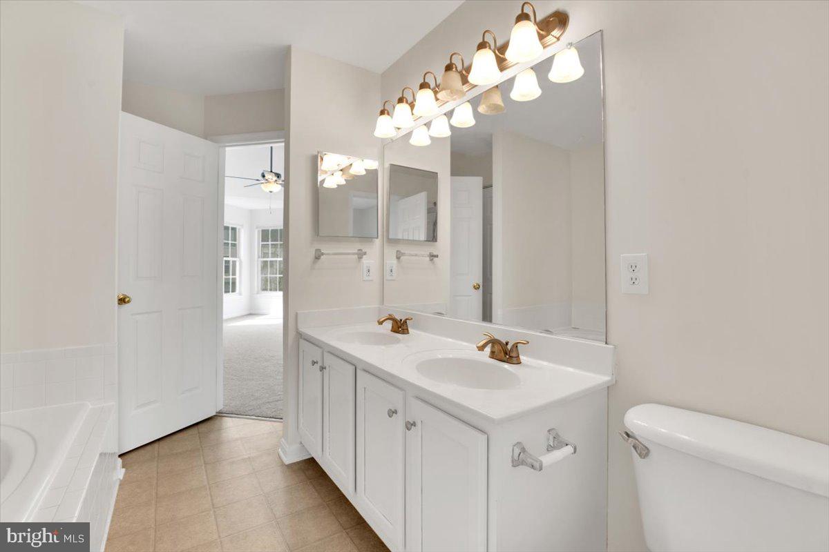 SOUTH RIDING - Residential Lease