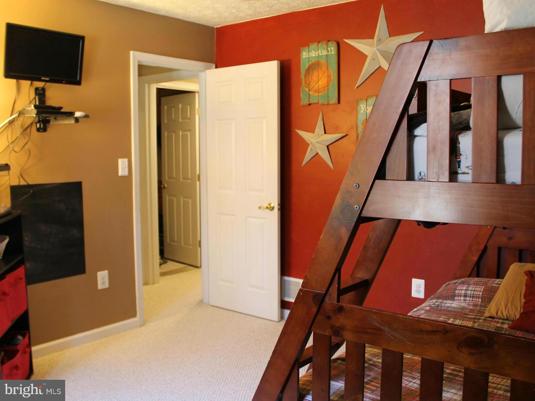 THE WOODS - Residential