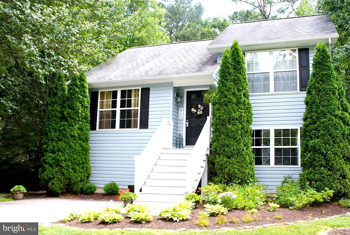 THE WOODS - Residential