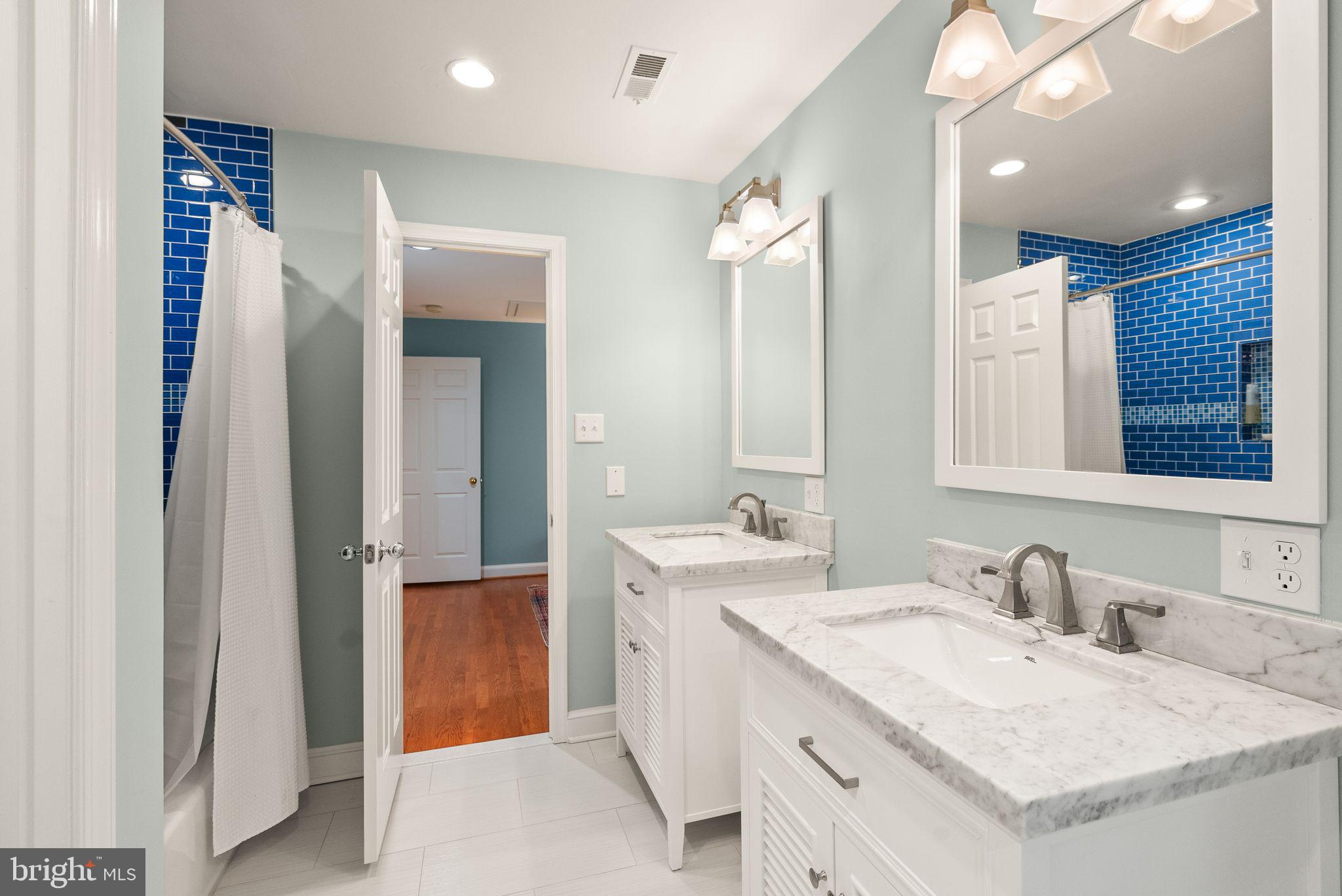 HERITAGE FARM - Residential