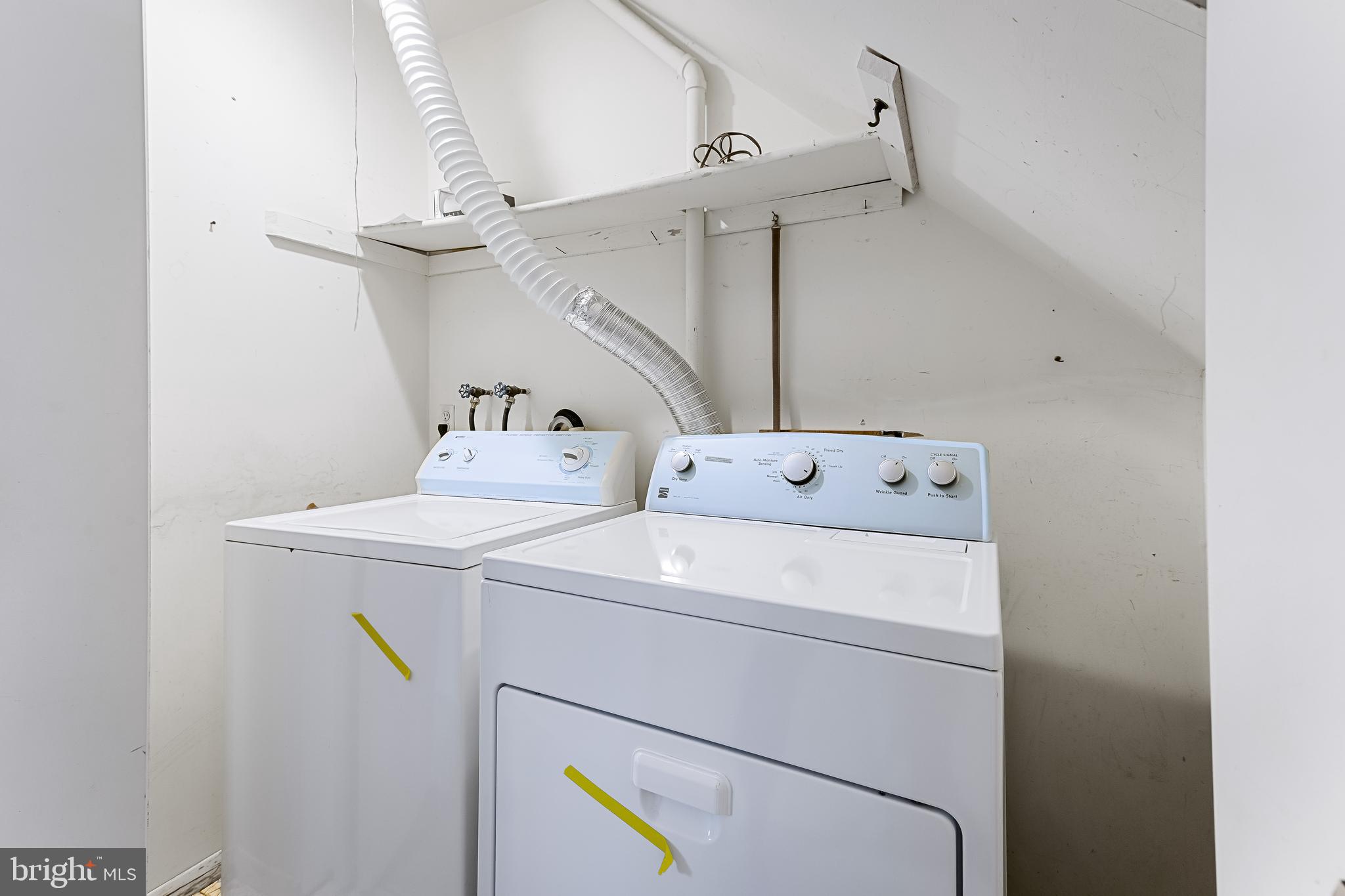 CEDAR RIDGE - Residential