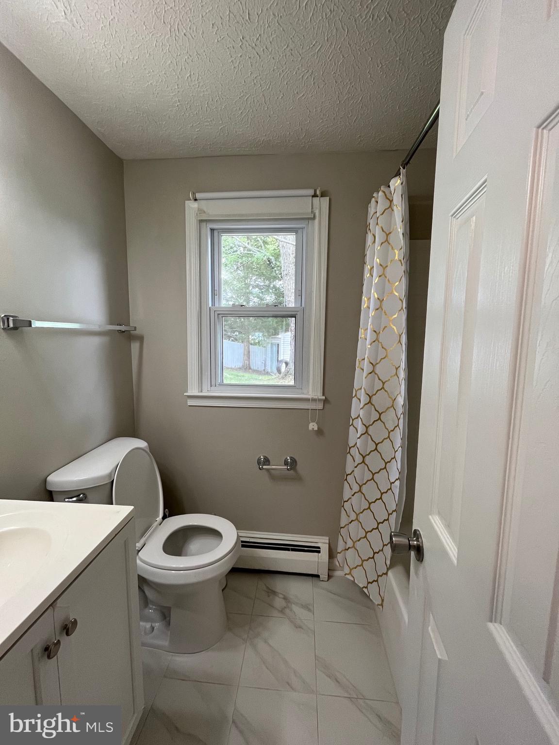 DALE CITY - Residential Lease