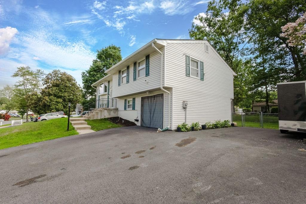 2308 PINEFIELD ROAD