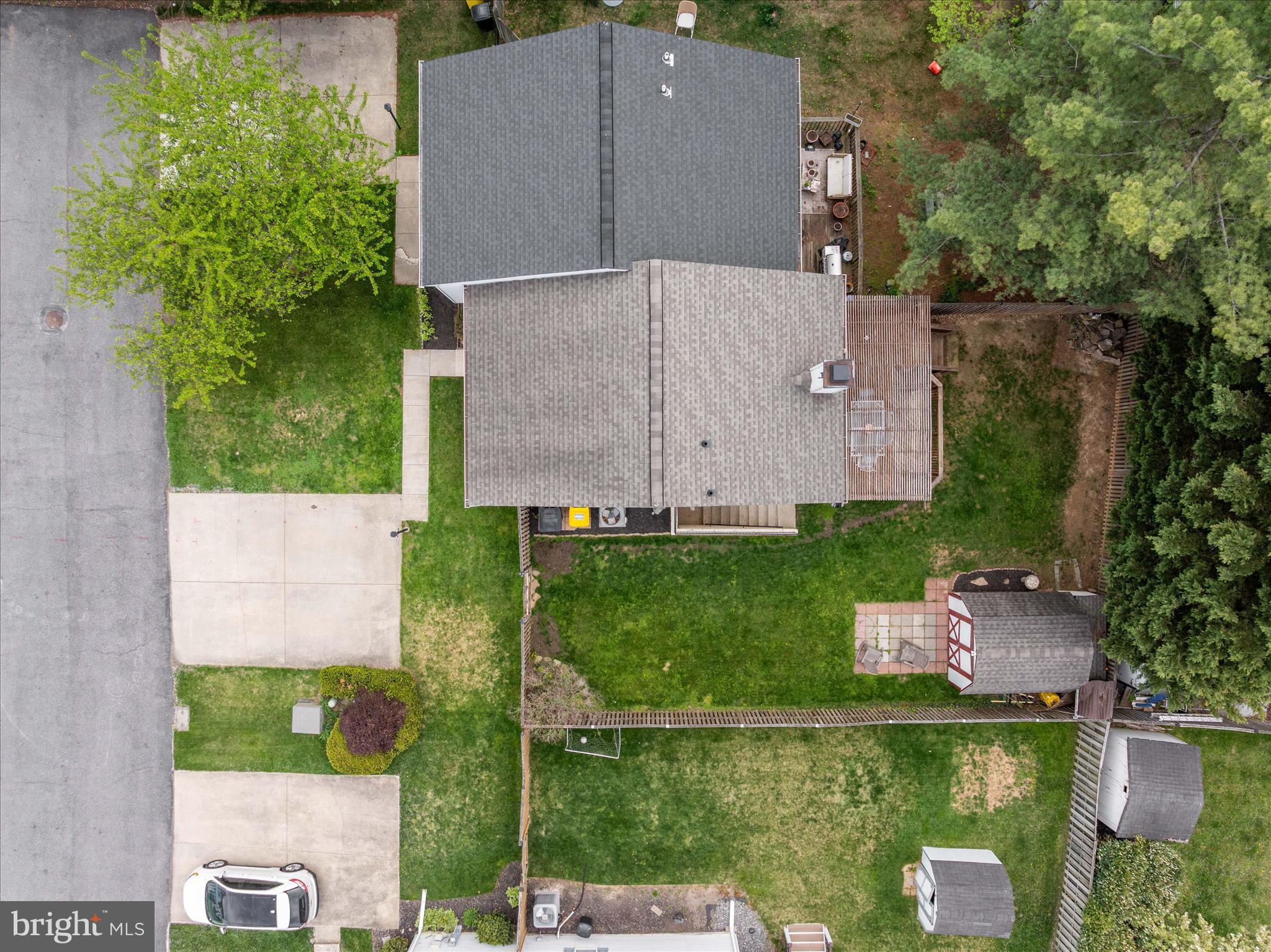 FOUR SEASONS ESTATES - Residential