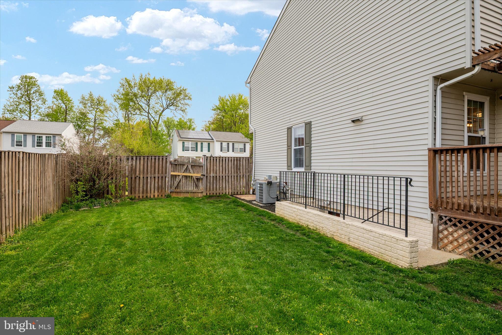 FOUR SEASONS ESTATES - Residential