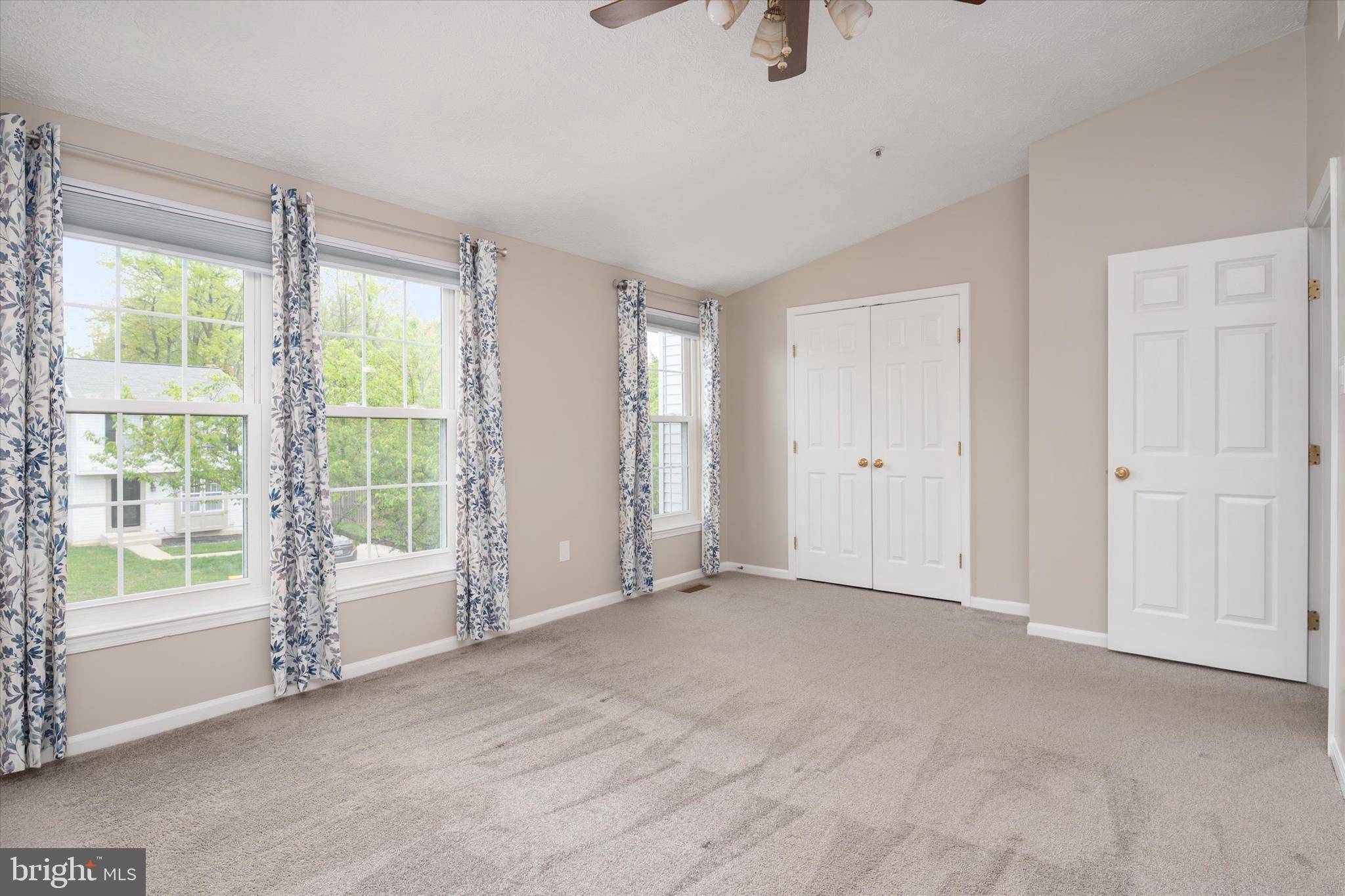 FOUR SEASONS ESTATES - Residential