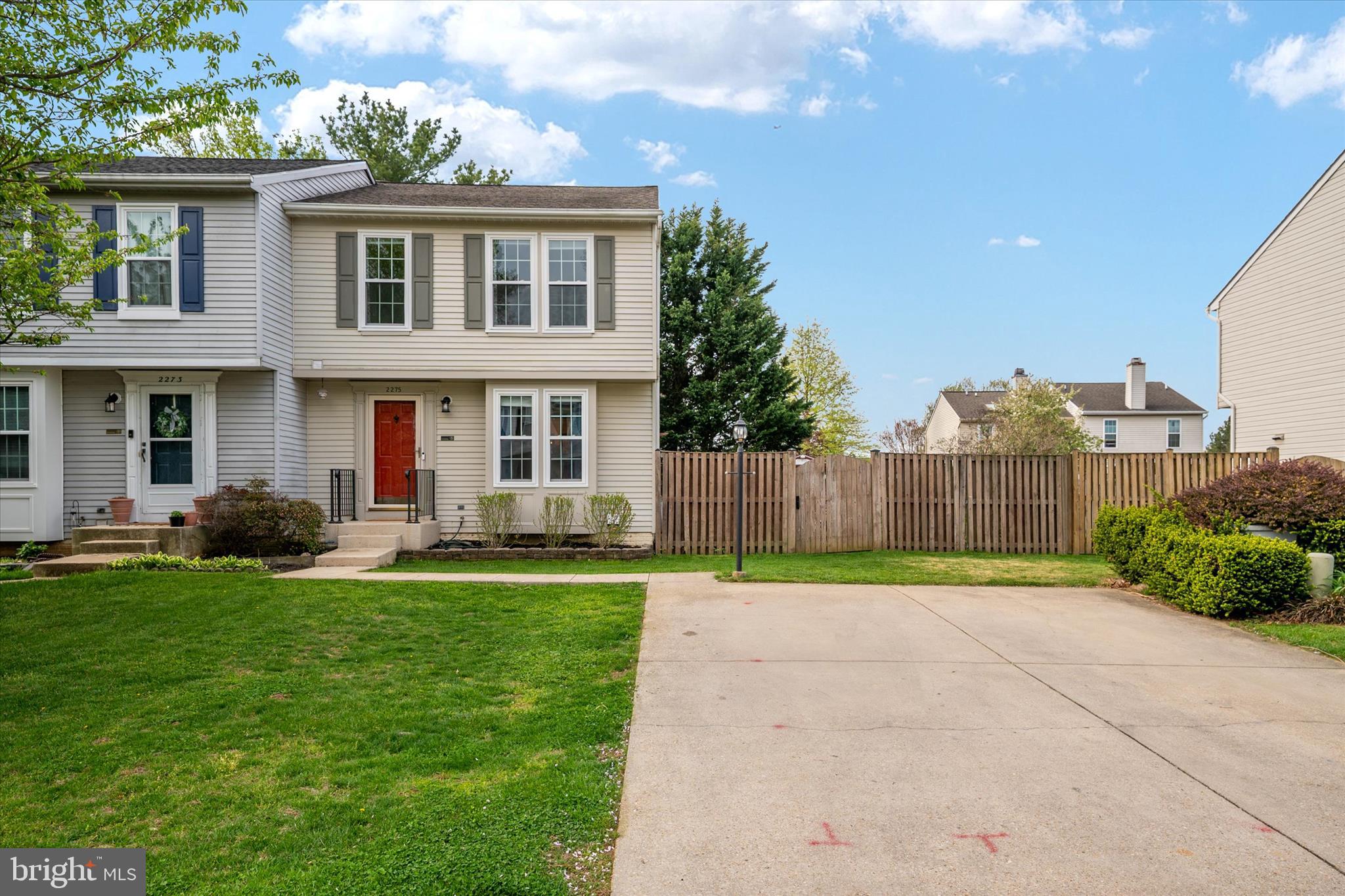 FOUR SEASONS ESTATES - Residential