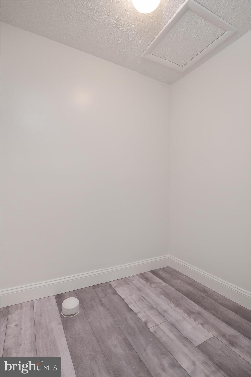 FOUR SEASONS ESTATES - Residential