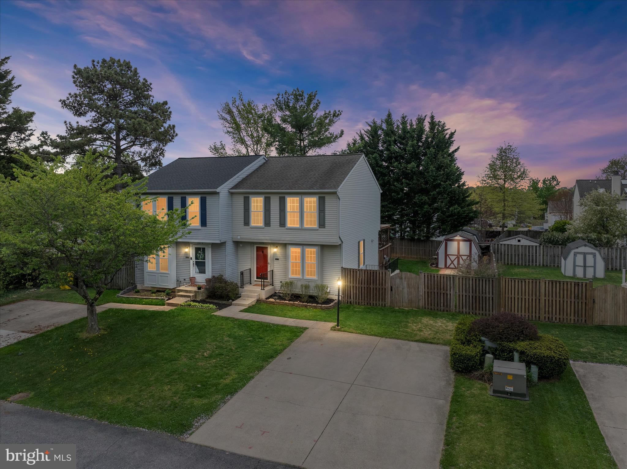 FOUR SEASONS ESTATES - Residential