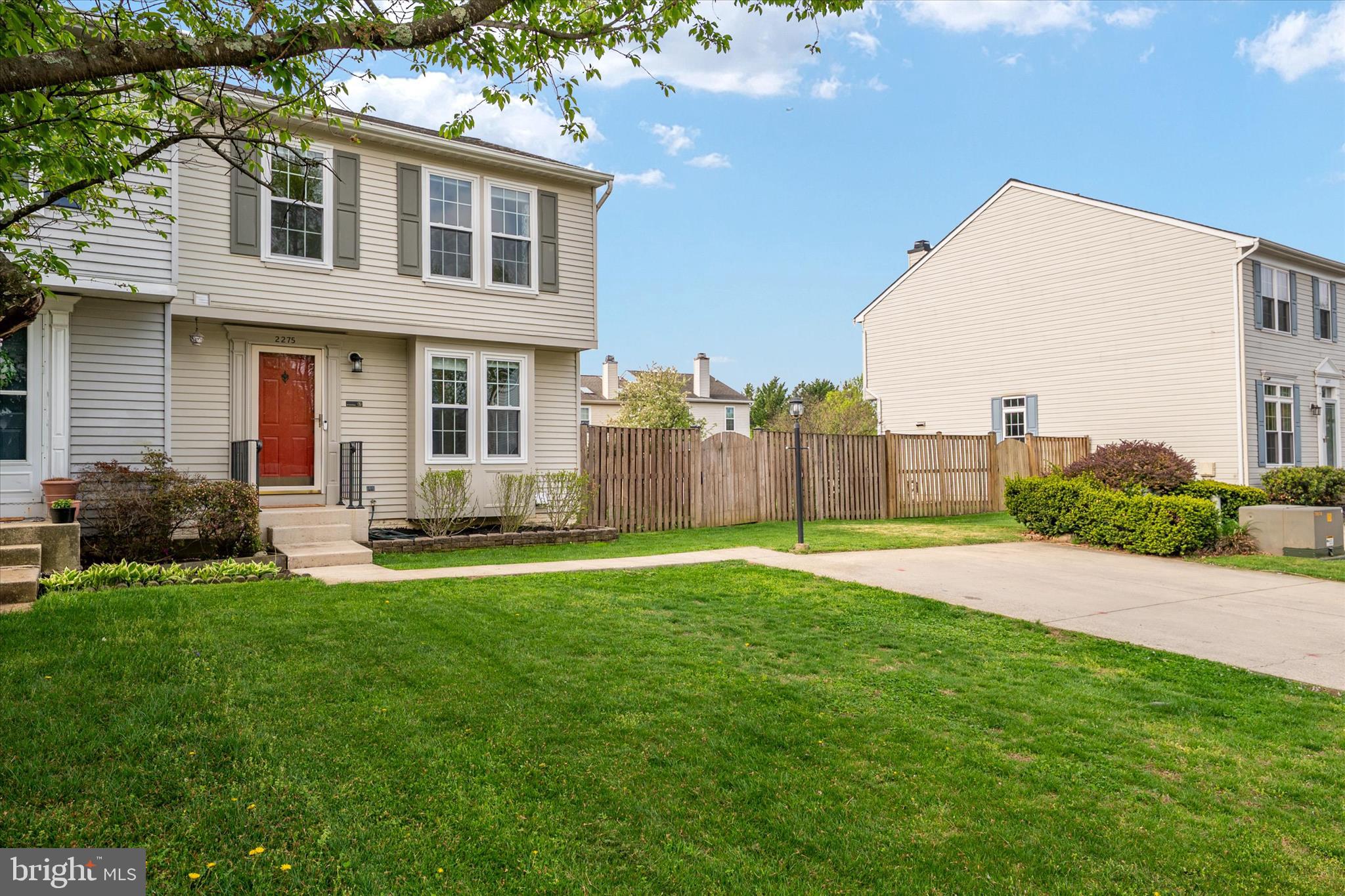 FOUR SEASONS ESTATES - Residential