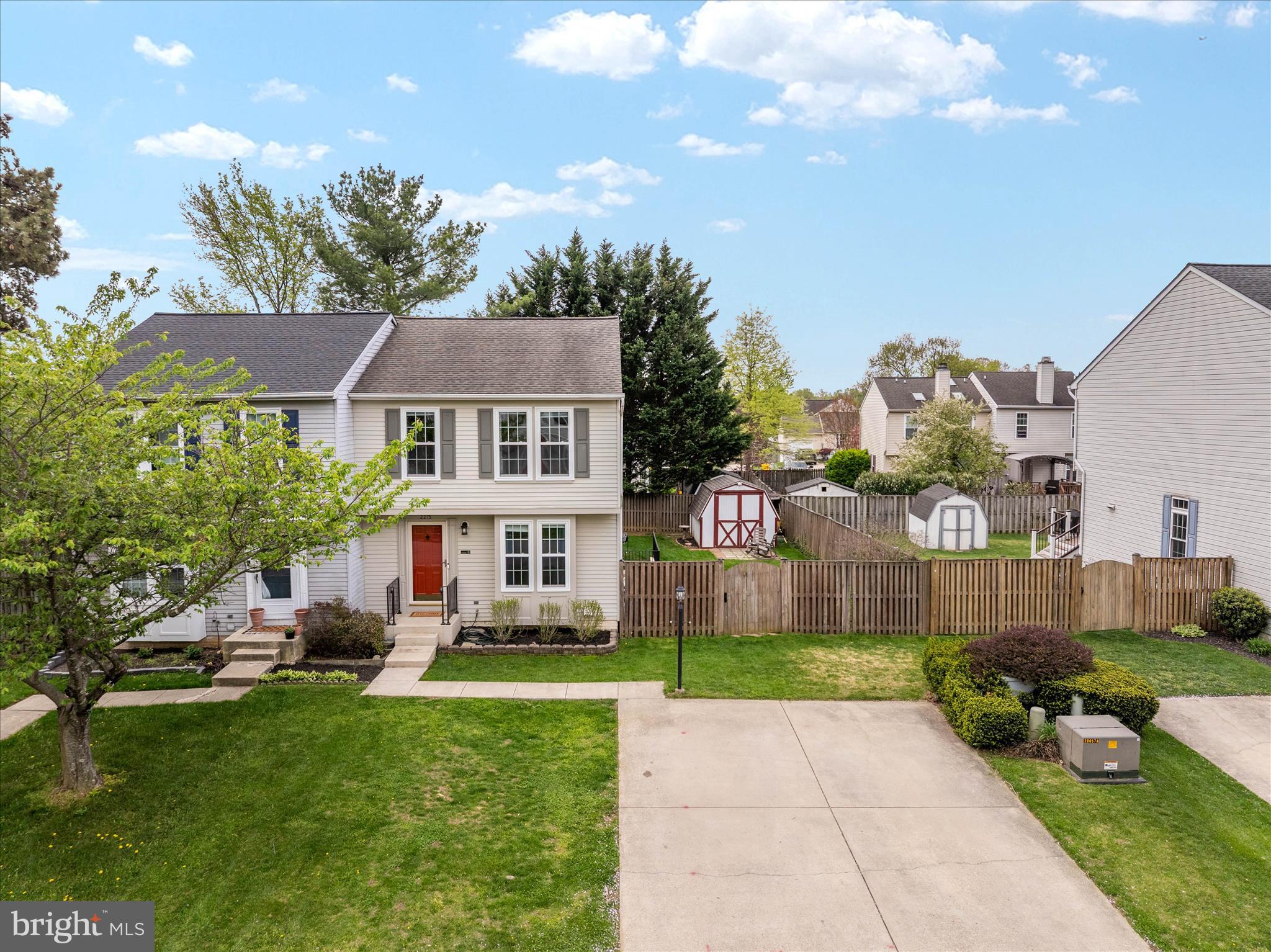 FOUR SEASONS ESTATES - Residential