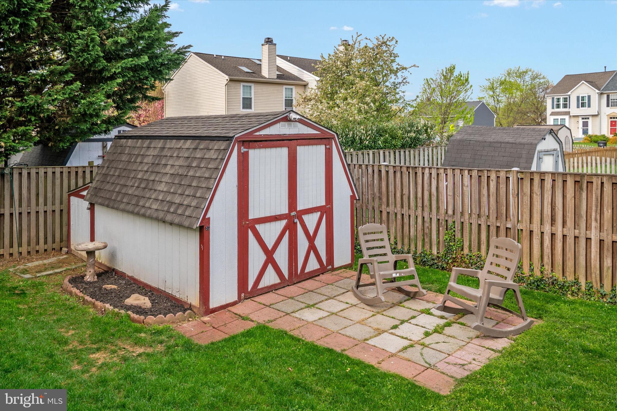 FOUR SEASONS ESTATES - Residential