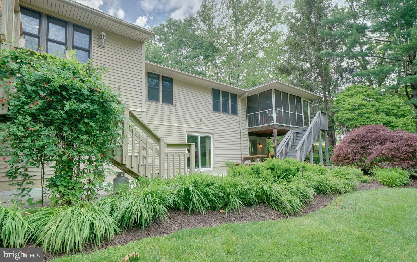 MERRYMAN HEIGHTS - Residential