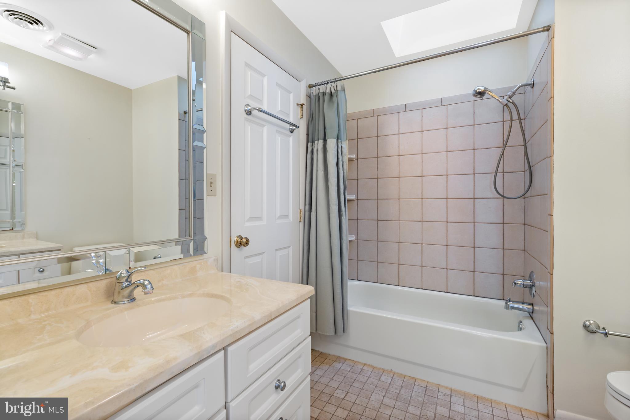 MERRYMAN HEIGHTS - Residential