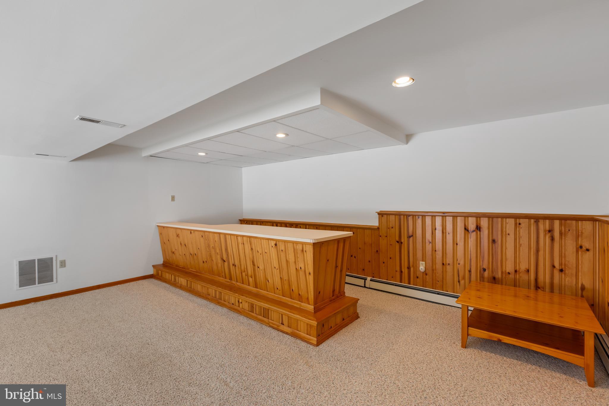 MERRYMAN HEIGHTS - Residential