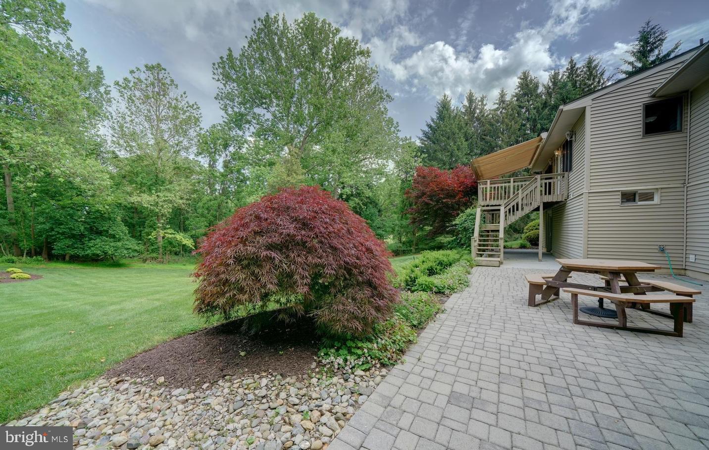 MERRYMAN HEIGHTS - Residential