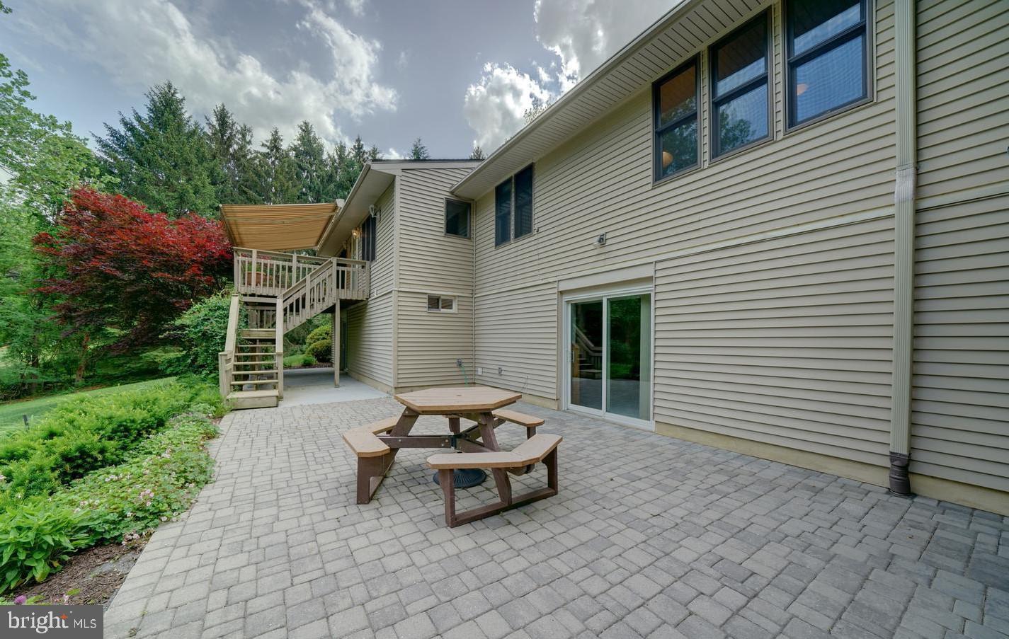 MERRYMAN HEIGHTS - Residential