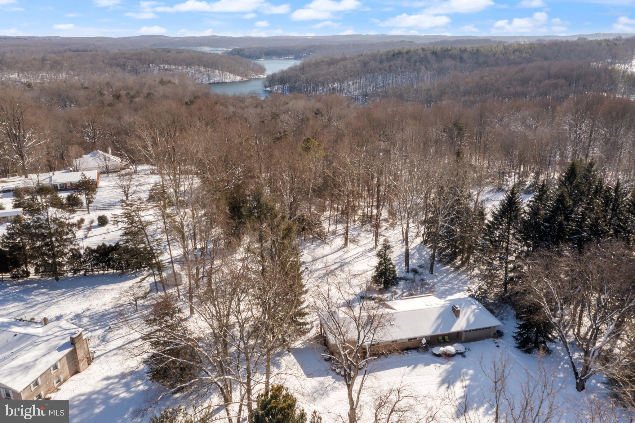 MERRYMAN HEIGHTS - Residential