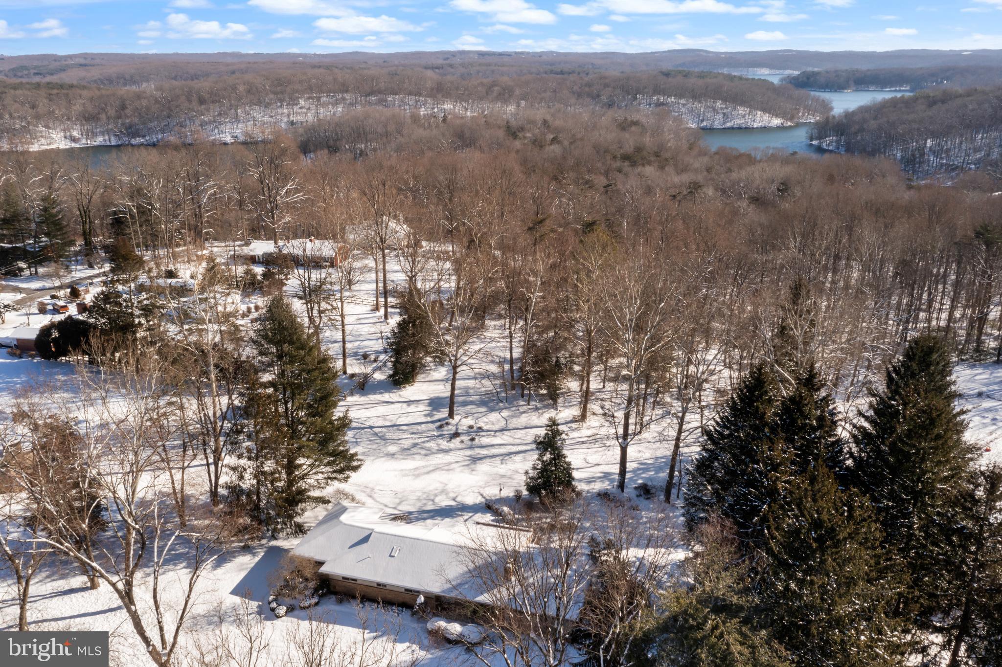 MERRYMAN HEIGHTS - Residential