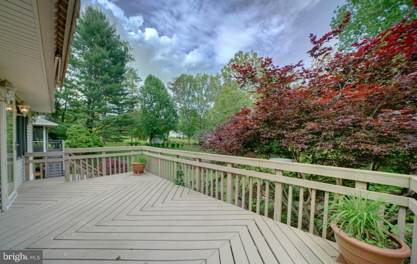 MERRYMAN HEIGHTS - Residential