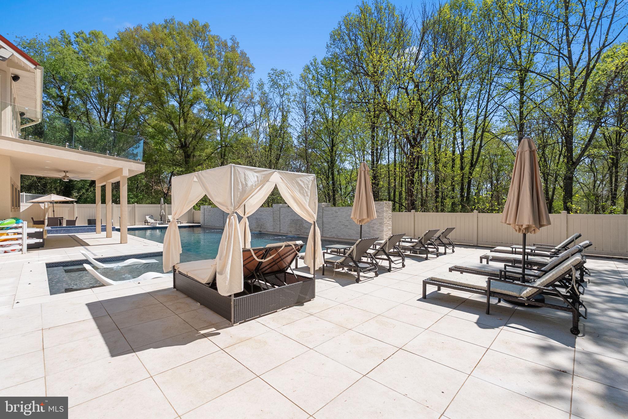NORTH CLUB - Residential