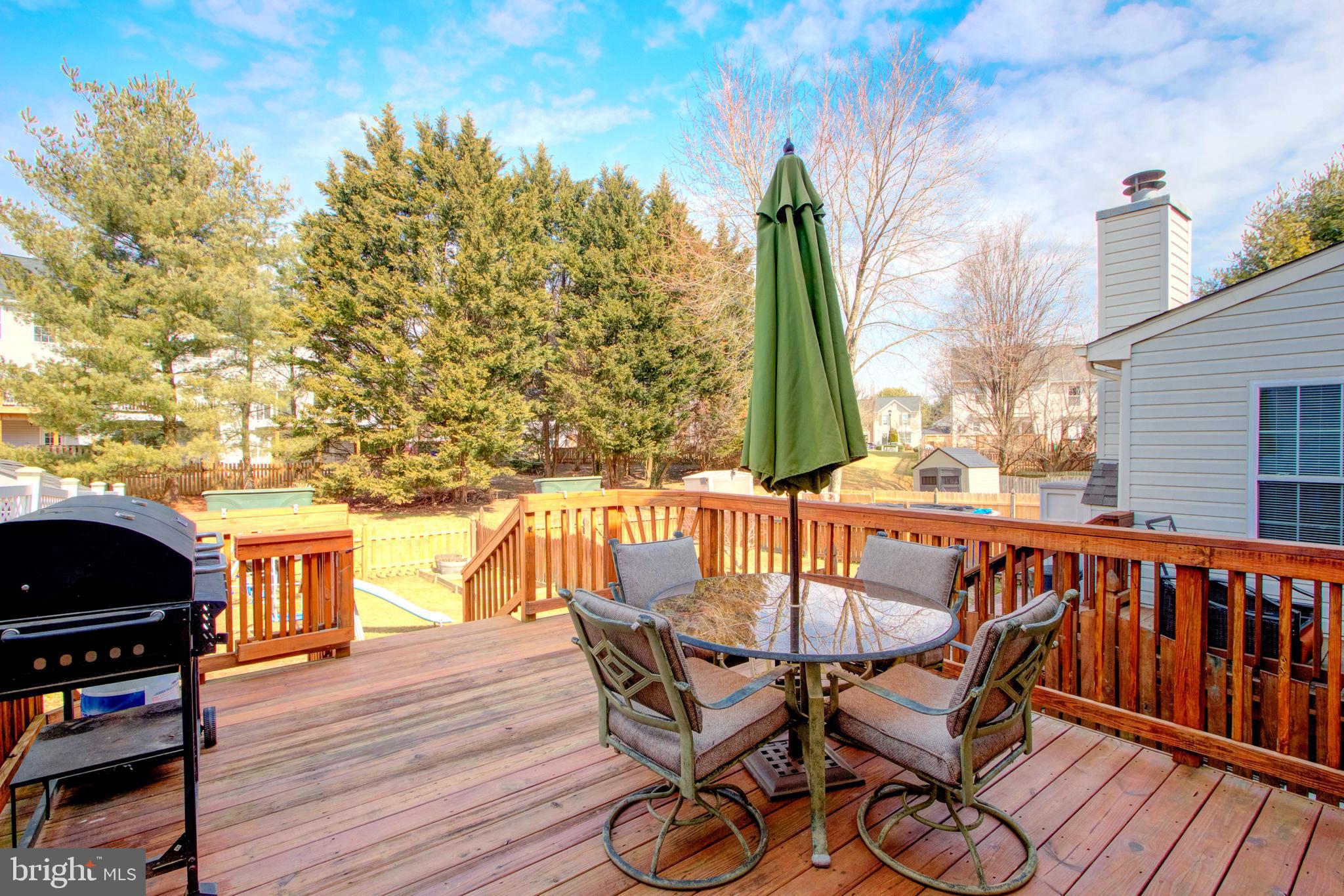 HUNTERS RUN - Residential Lease