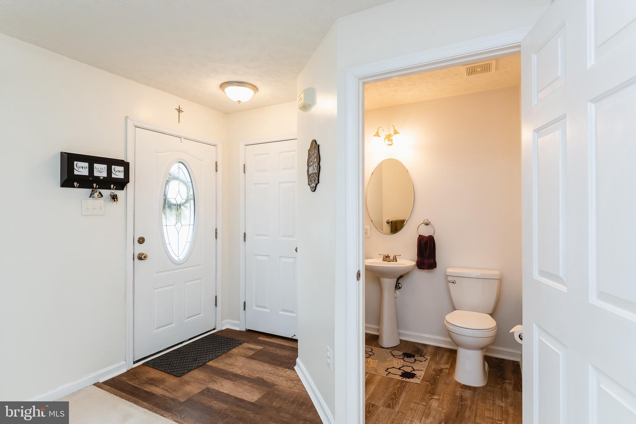 HUNTERS RUN - Residential Lease