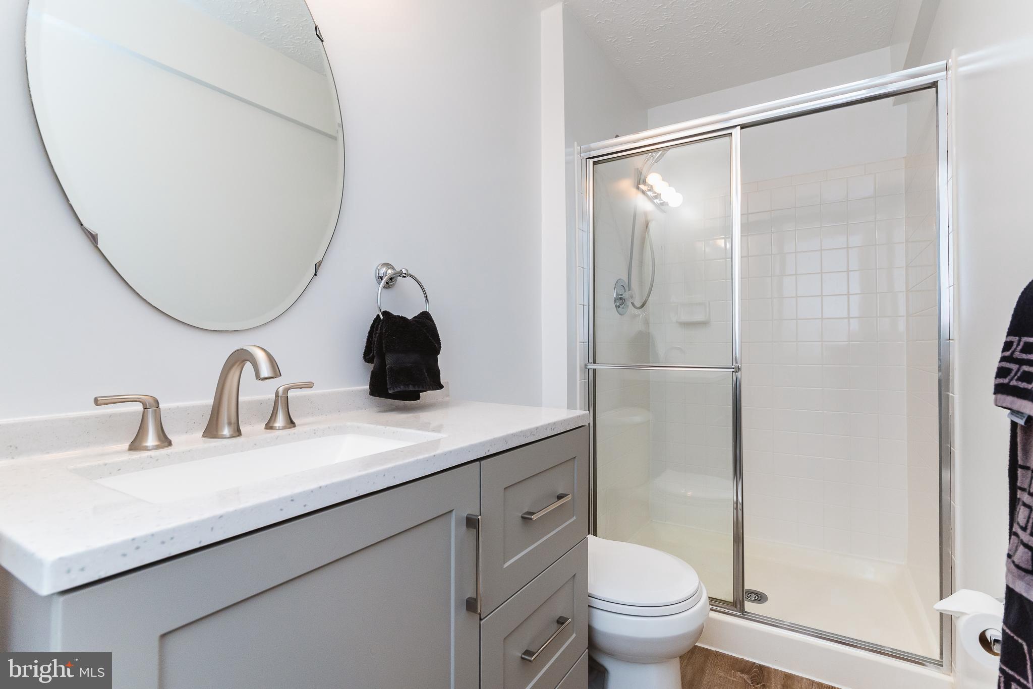 HUNTERS RUN - Residential Lease