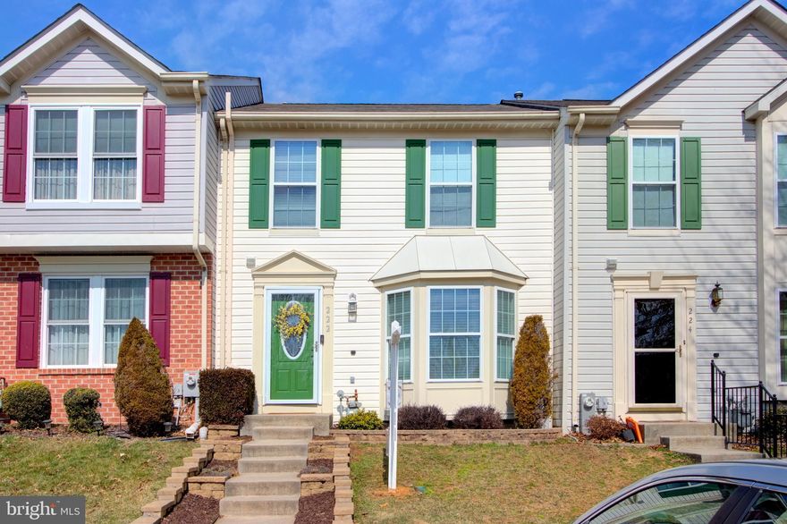 Very nice , 3 bedroom 2 full bath townhome available by the end of July 2025.  Rear kitchen with all appliances, nice deck with level back yard . Finished lower level with full bath

UST USE WEICHERT REALTORS DIANA REALTY RENTAL APPLICATION AND LEASE AGREEMENT FOUND ON BRIGHT MLS UNDER VIEW DOCUMENTS 

APPLICATION FEES ARE $50 PER PERSON FOR ALL APPLICANTS OVER THE AGE OF 18YRS OLD

 ALL APPLICANTS MUST HAVE GOOD CREDIT ,   STRONG EMPLOYMENT HISTORY WITH VERIFIABLE INCOME OF AT LEAST 3 TIMES THE AMOUNT OF THE MONTHLY RENT FOR AT LEAST THE PAST 2 YRS ,   AND A STRONG LANDLORD REFERENCES FOR AT LEAST THE PAST 2 YEARS. 

ALL UPFRONT FUNDS ARE DUE AT THE TIME OF THE LEASE SIGNING WHICH IS IMMEDIATELY AFTER THE APPLICATION IS APPROVED BY THE OWNERS IN THE FORM OF MONEY ORDERS OR A CASHIERS CHECK

 PETS WILL BE CONSIDERED ON A CASE BY CASE BASIS, AND A MONTHLY PET FEE WILL APPLY FOR SUCH PET OR PETS .

 NO SMOKING ALLOWED

OWNER WILL CONSIDER A LONG TERM LEASE TERM   NO SHORT TERM LEASES ACCEPTED