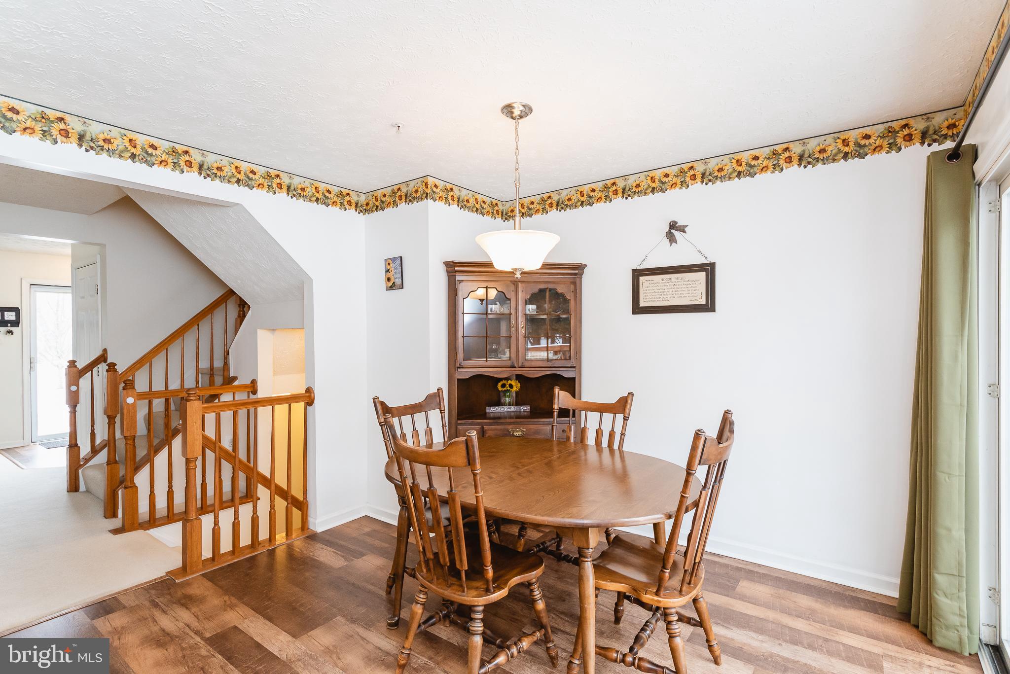 HUNTERS RUN - Residential Lease