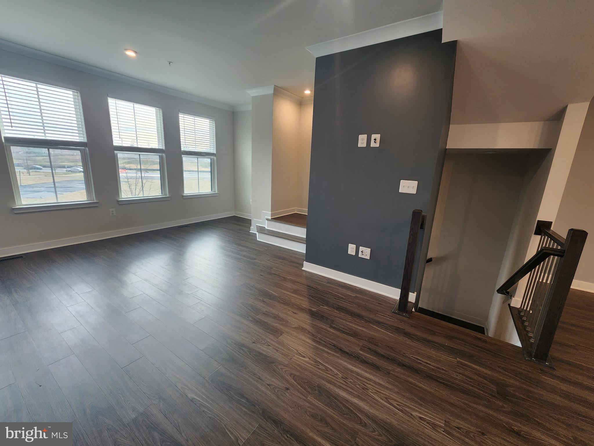 VILLAGE OF TOWNE SQUARE - Residential