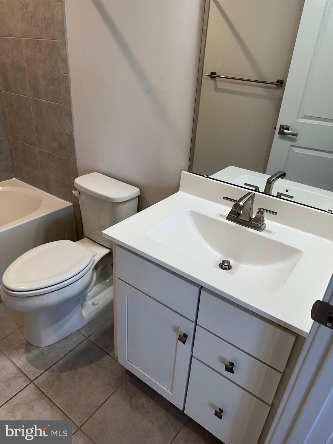 VILLAGE OF TOWNE SQUARE - Residential