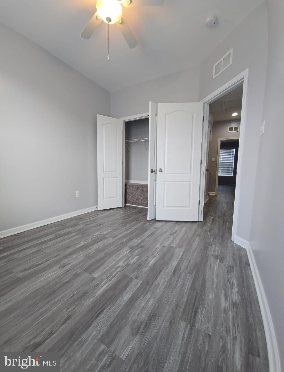 SPRING BANK - Residential Lease