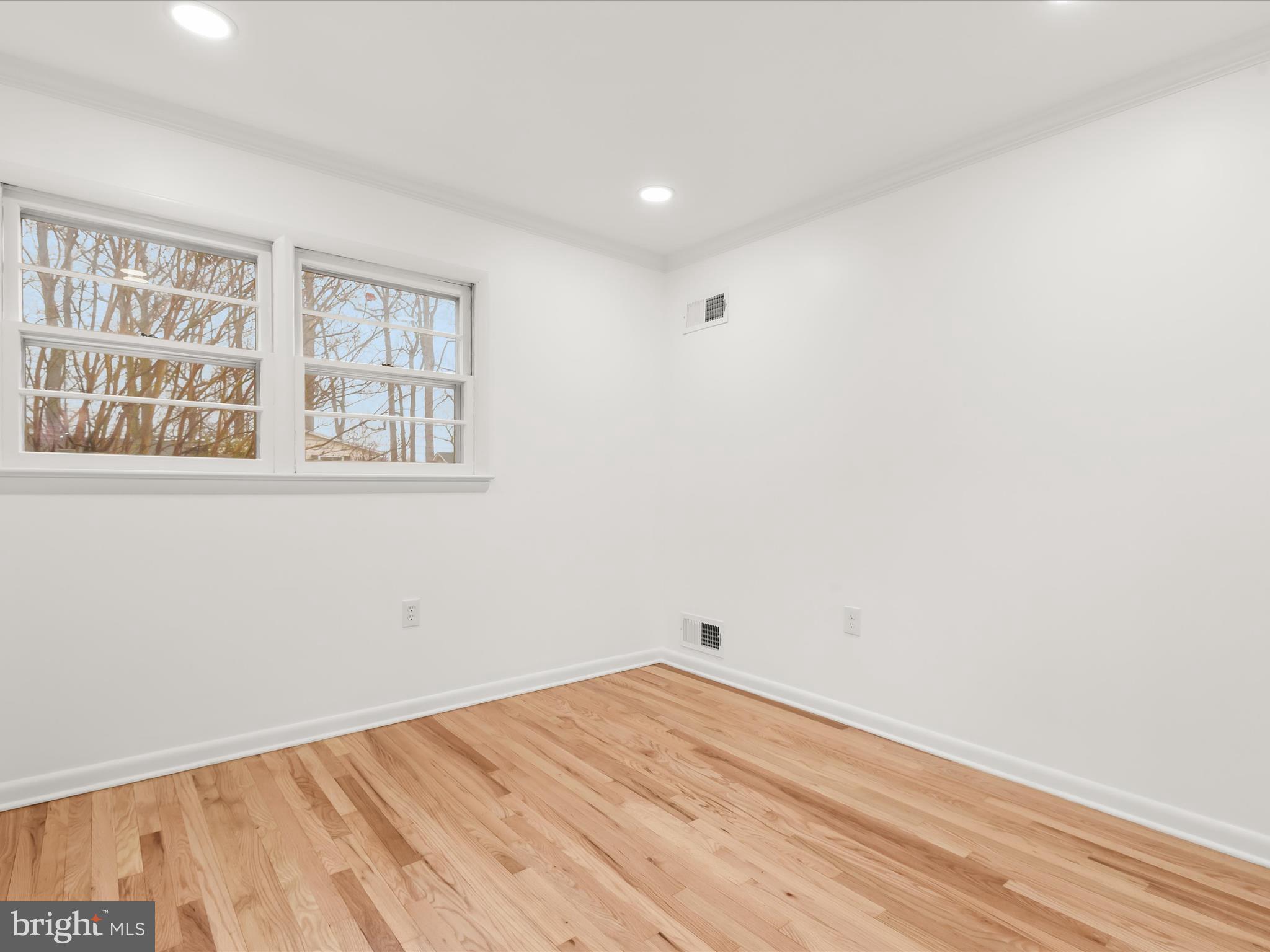 GREEN TREE MANOR - Residential