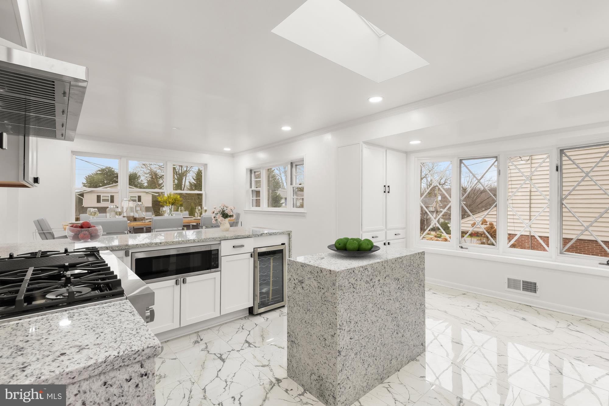 GREEN TREE MANOR - Residential