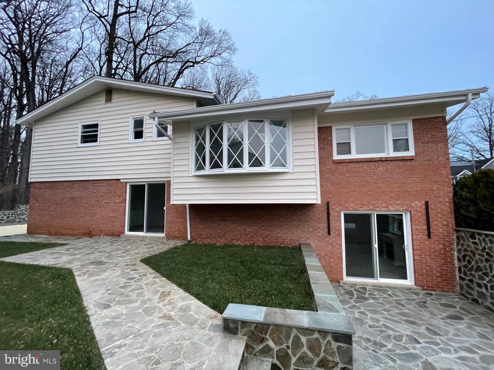 GREEN TREE MANOR - Residential