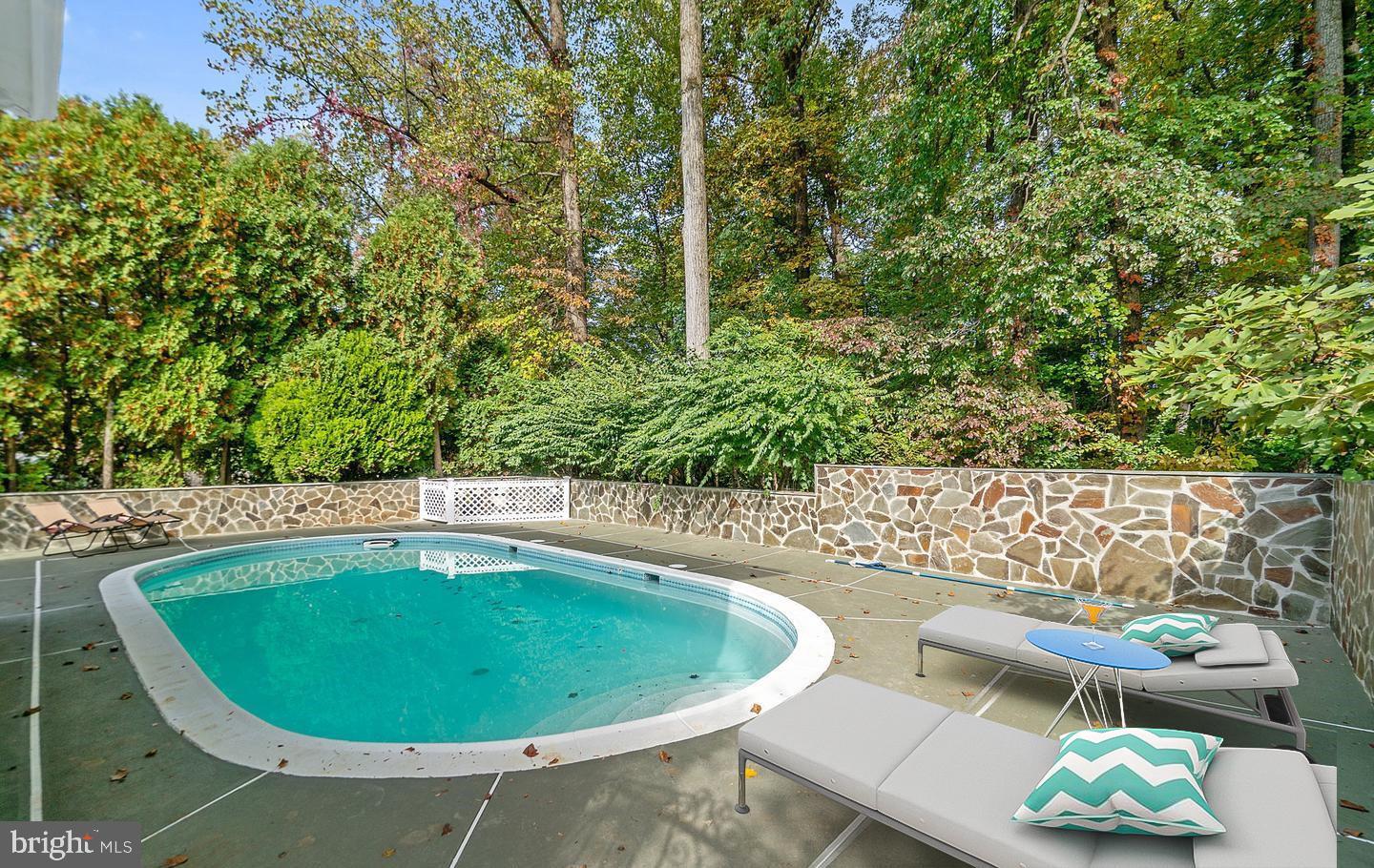 GREEN TREE MANOR - Residential