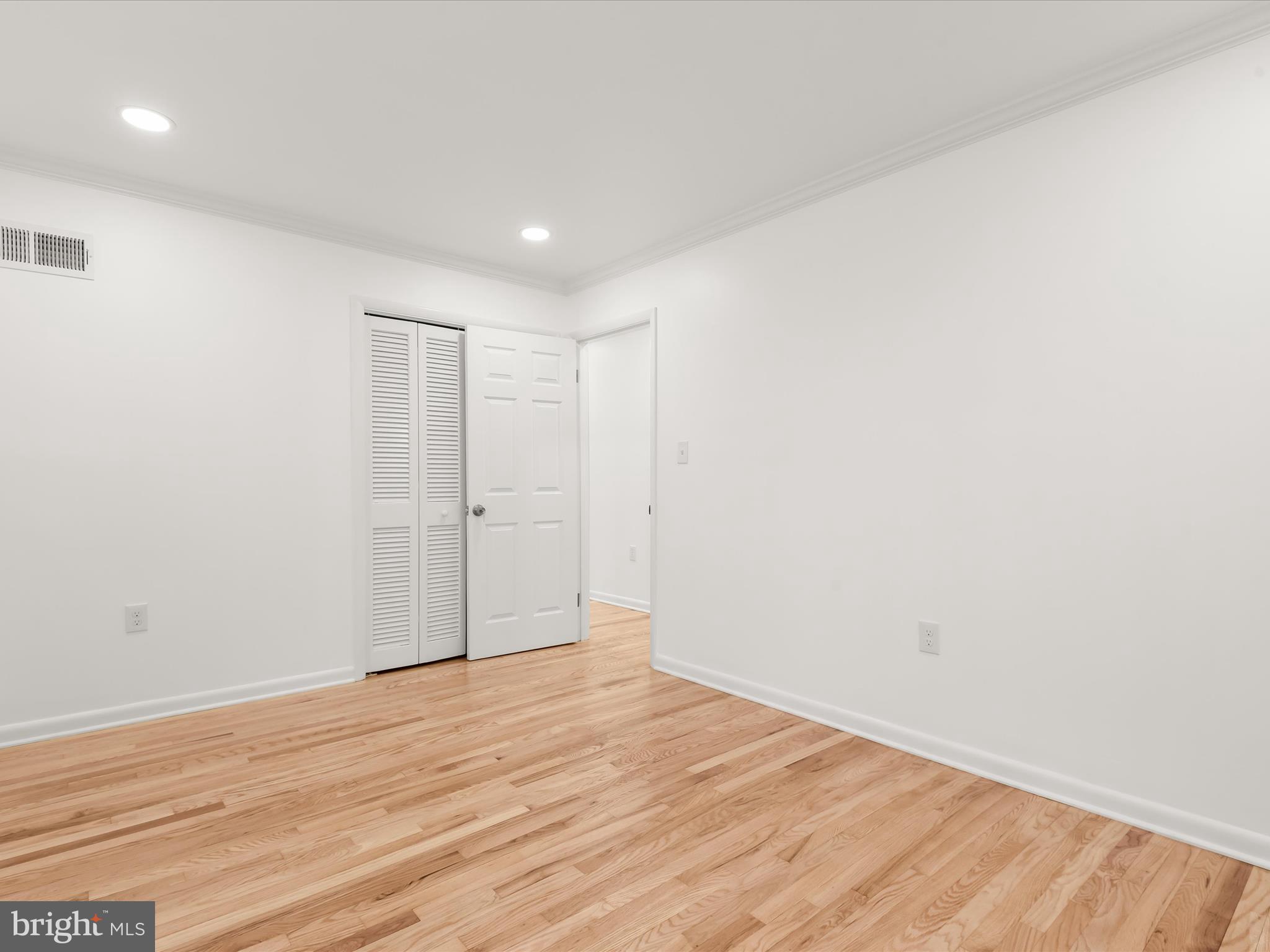 GREEN TREE MANOR - Residential