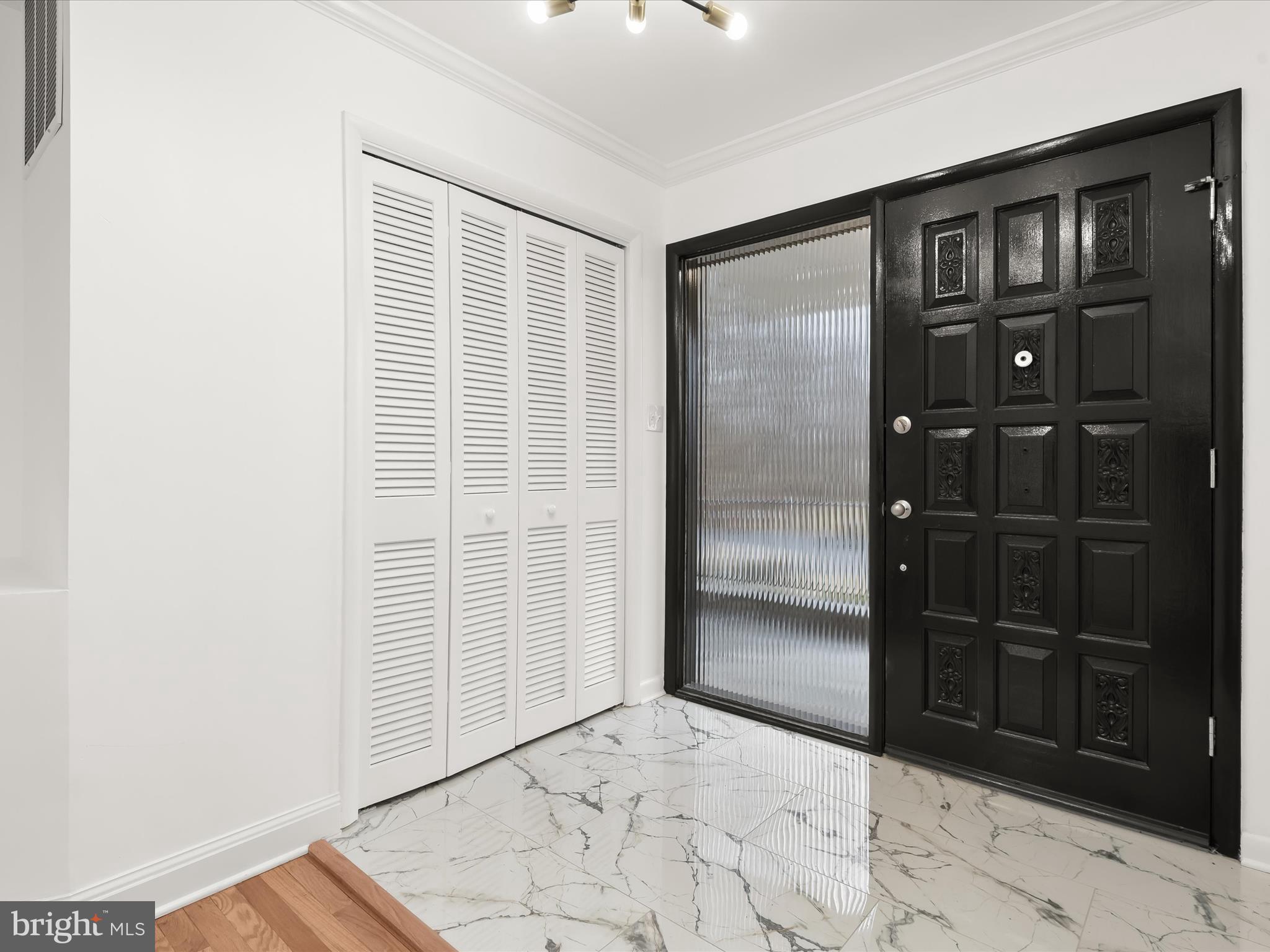 GREEN TREE MANOR - Residential