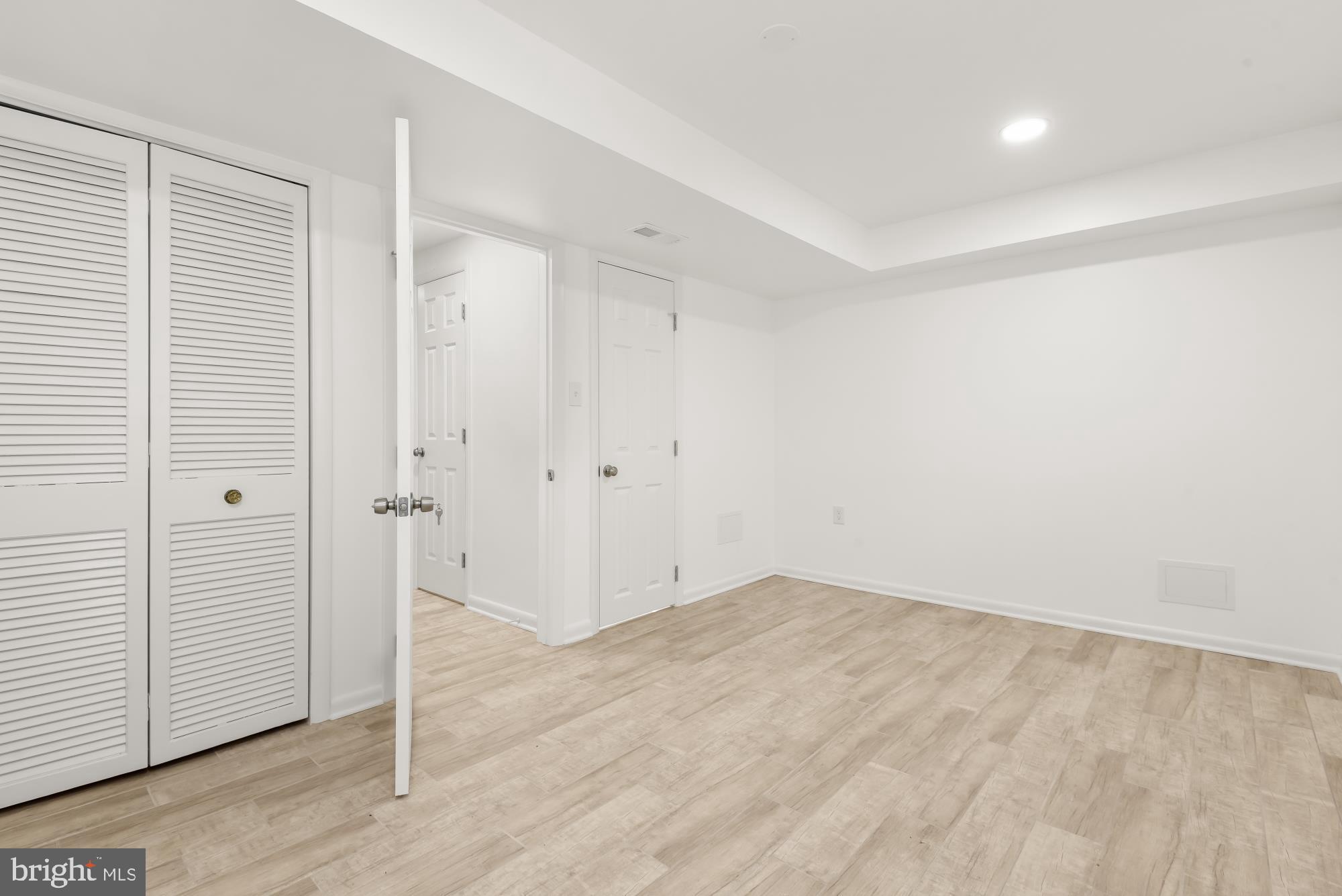 GREEN TREE MANOR - Residential