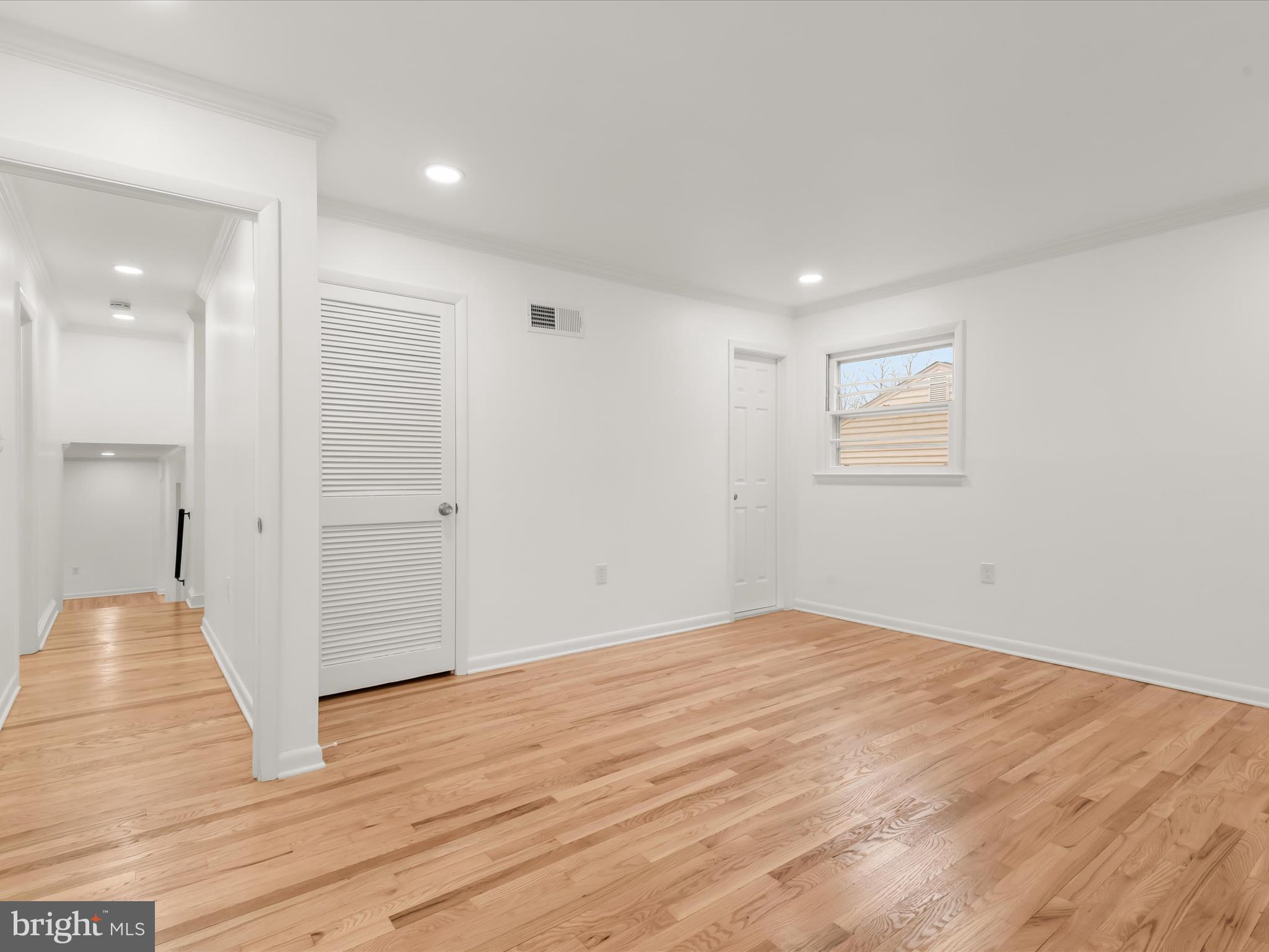 GREEN TREE MANOR - Residential