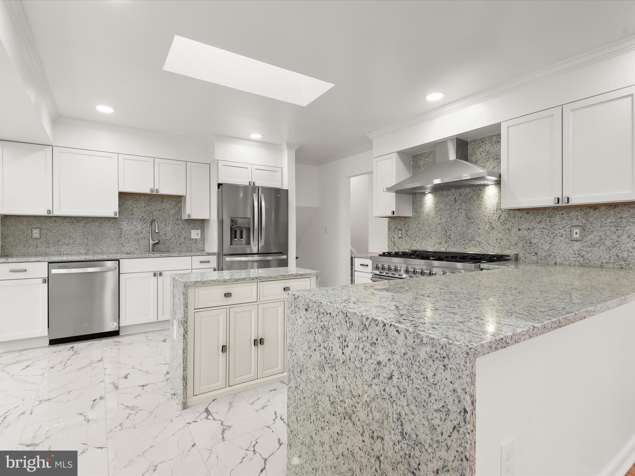 GREEN TREE MANOR - Residential