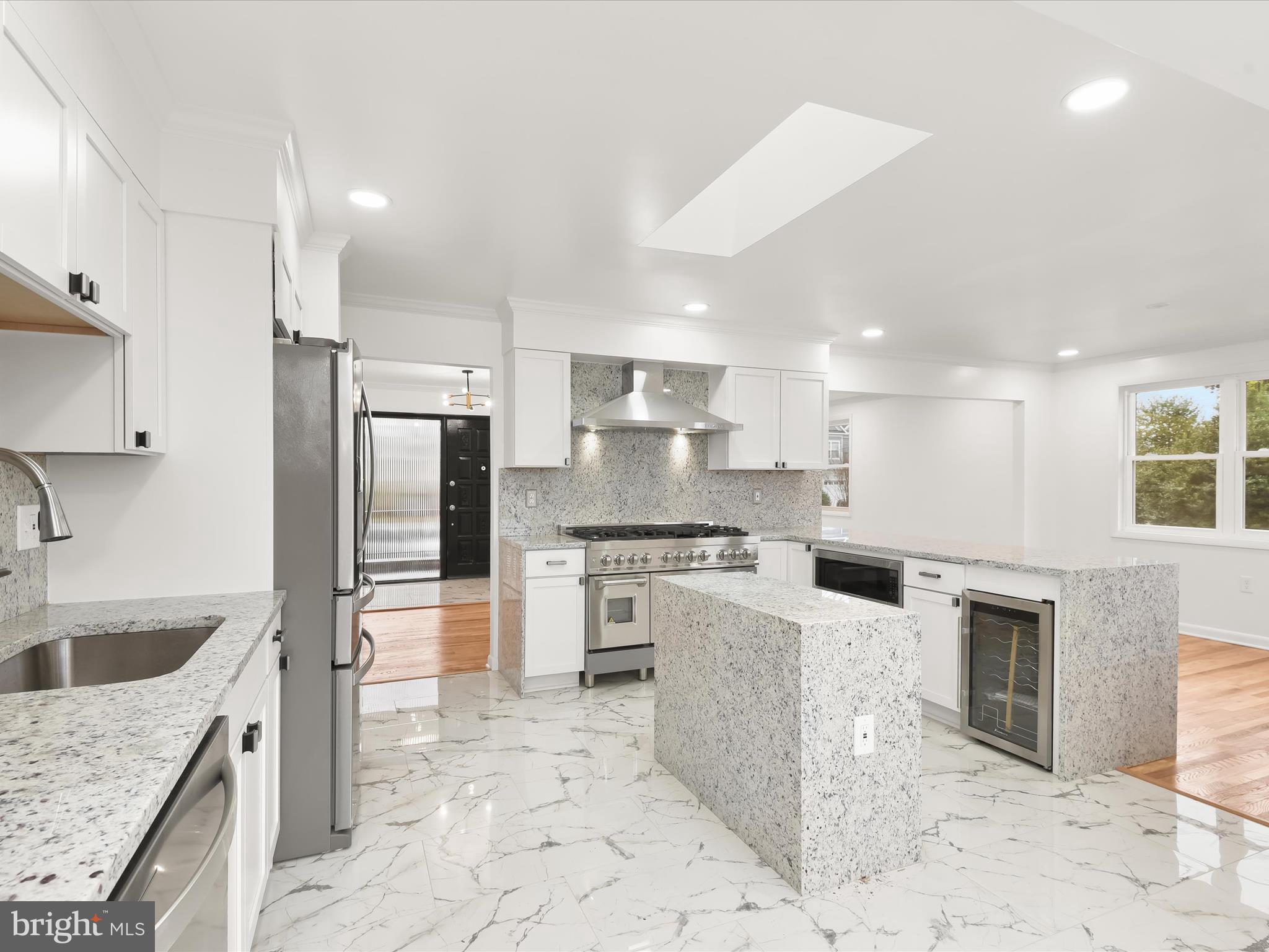 GREEN TREE MANOR - Residential