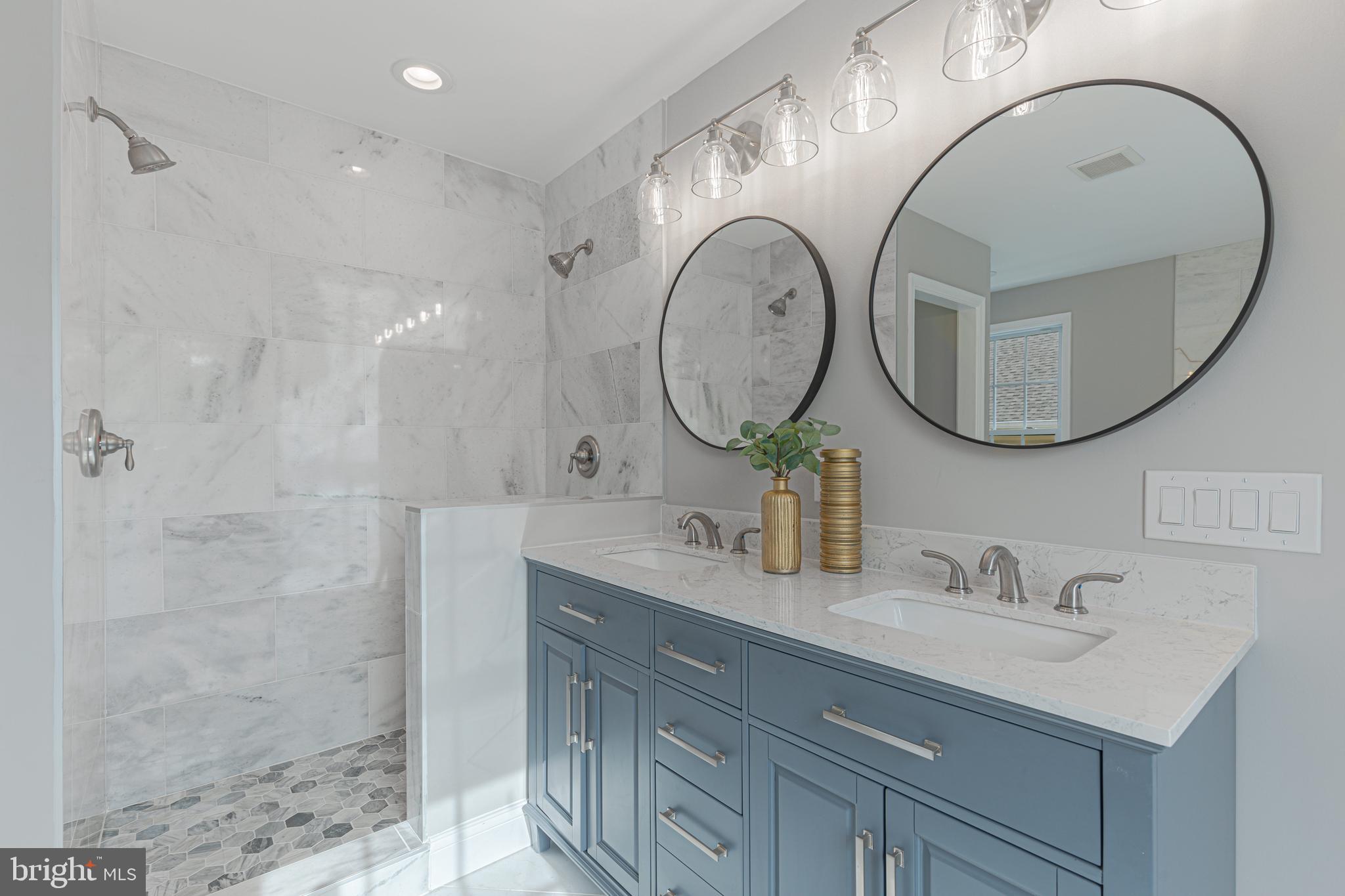 AVON PARK - Residential