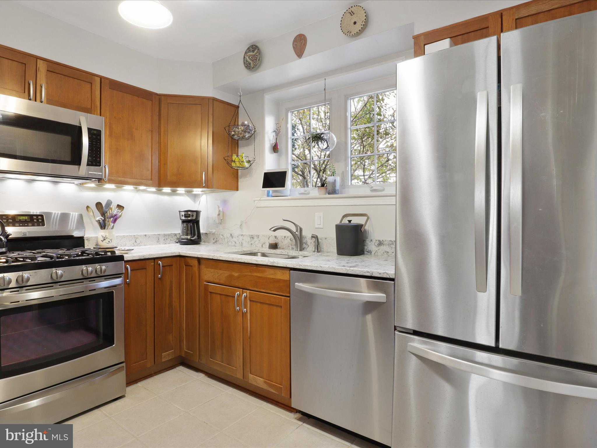 FAIRLINGTON TOWNE - Residential Lease