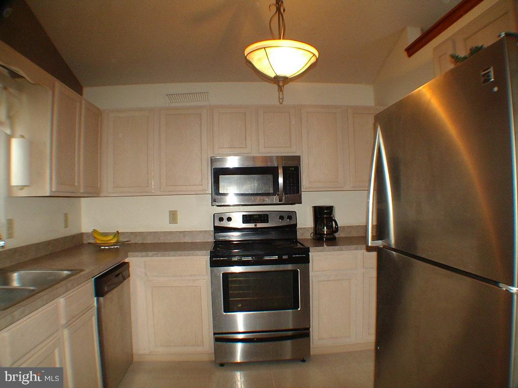 FOREST HEIGHTS - Residential