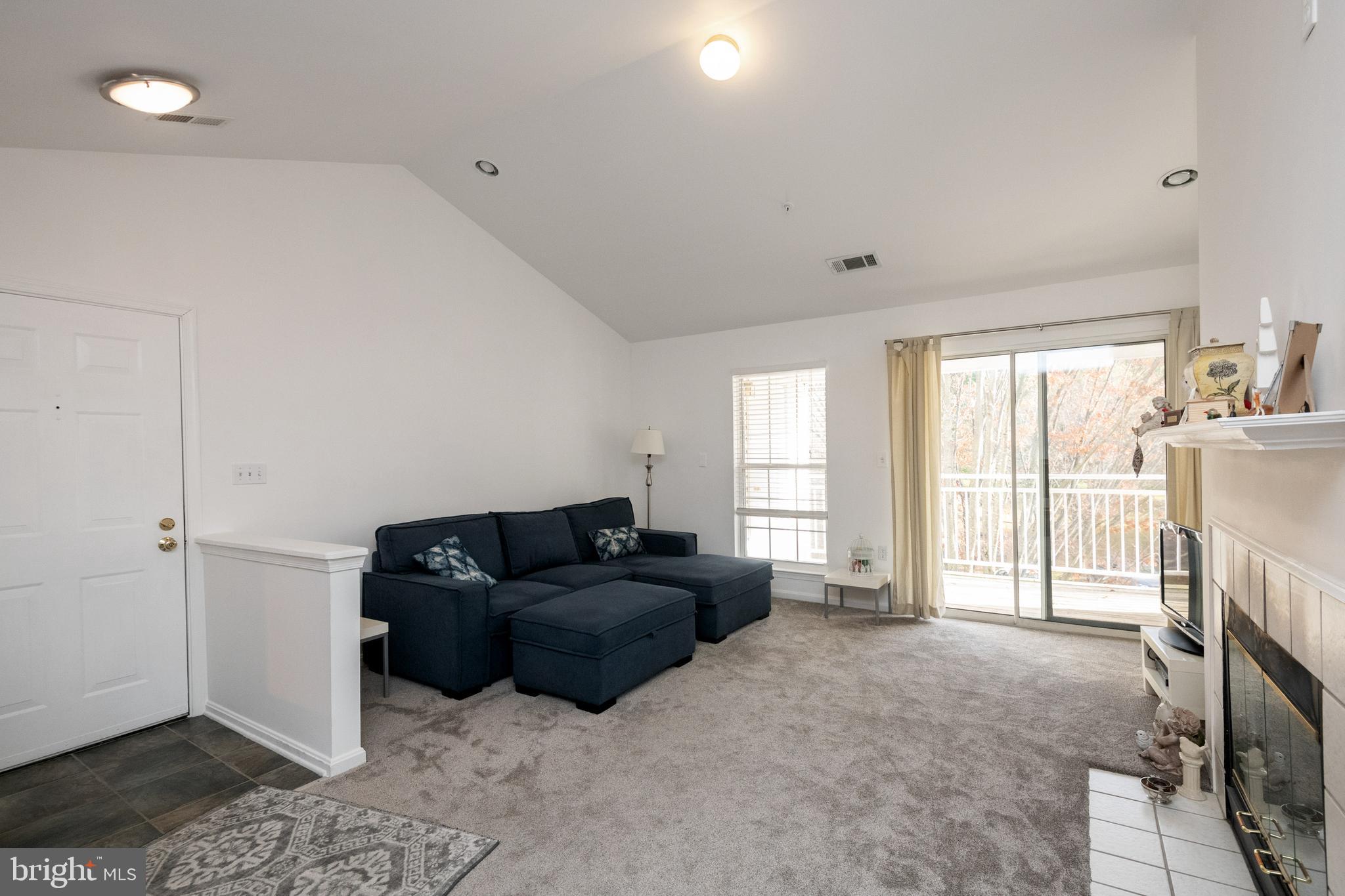 SILVERBROOK FARMS - Residential