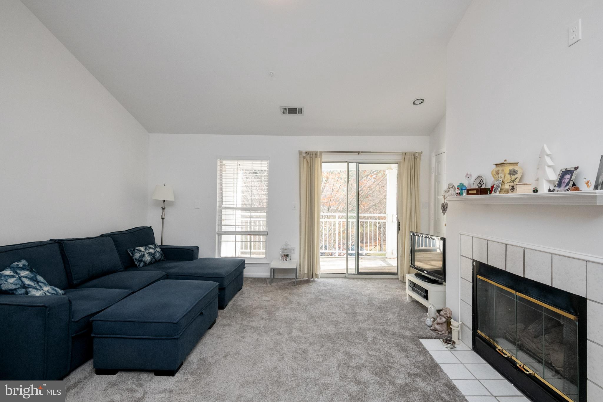 SILVERBROOK FARMS - Residential