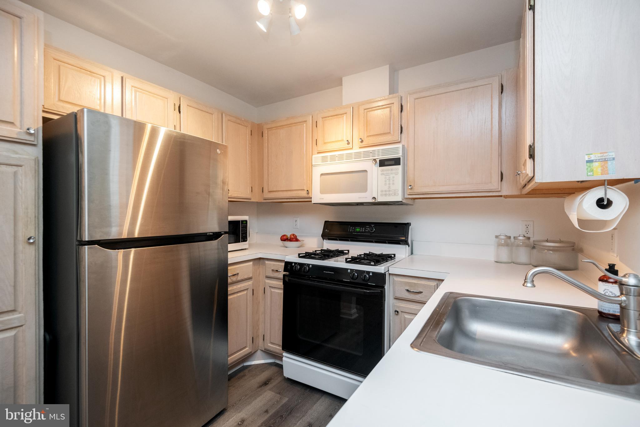 SILVERBROOK FARMS - Residential